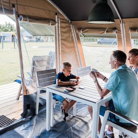 Nice Tent Lodge On A Campsite, Adjacent To The Forest, 27 Km From Luxembourg Medernach Eksteriør bilde